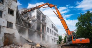 Промышленный демонтаж зданий Юбилейный, цена от 2939 руб.